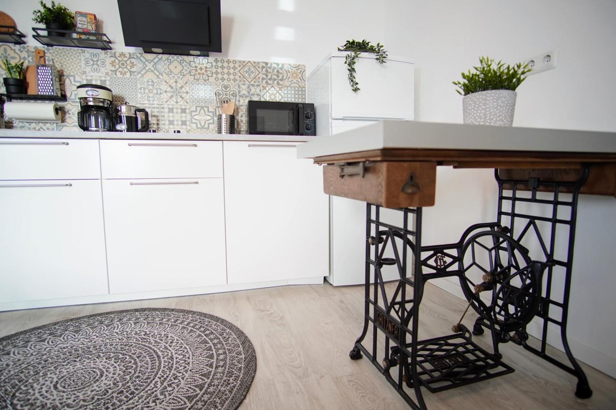 Lenastay I Nostalgieapartment I Innenstadt Kaiserslautern Eksteriør billede