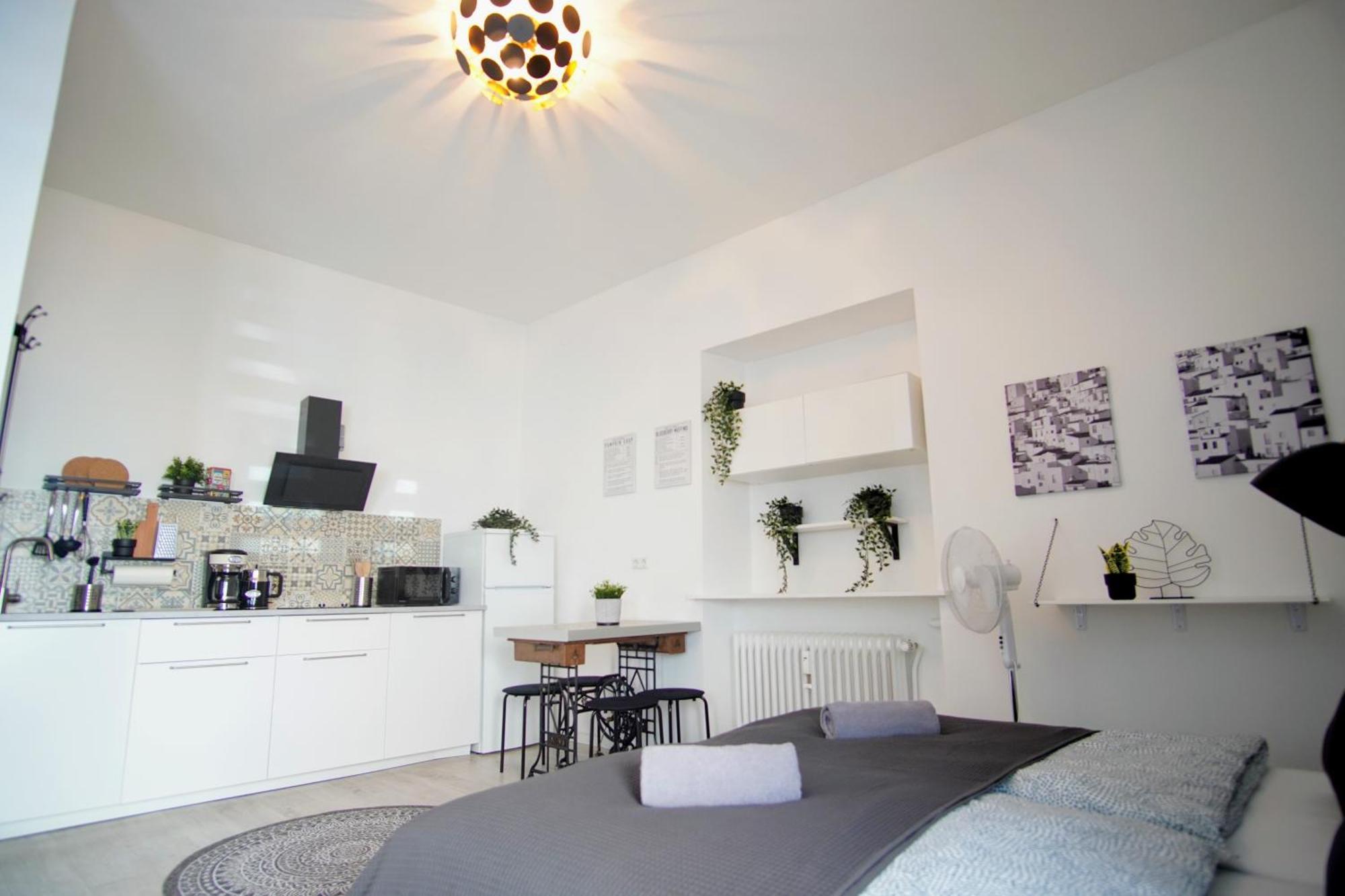 Lenastay I Nostalgieapartment I Innenstadt Kaiserslautern Eksteriør billede
